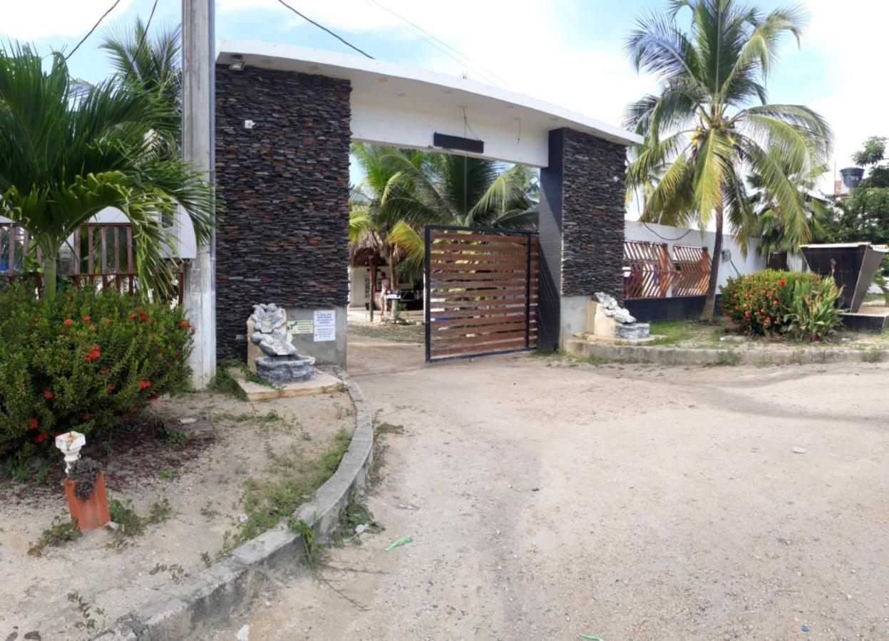 Hotel Covenas Playas Tropicales Extérieur photo